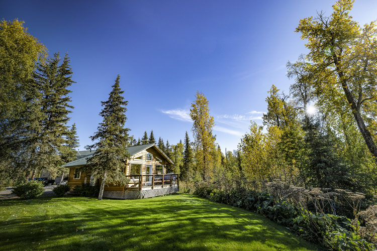 Edgewater One Kenai River Cabin