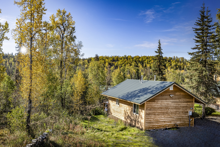 Edgewater One Kenai River Cabin View 2