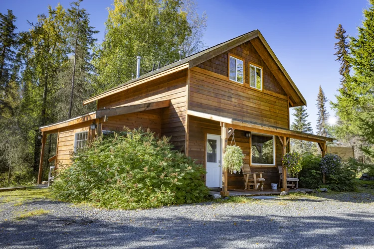Eagle’s Nest Cabin