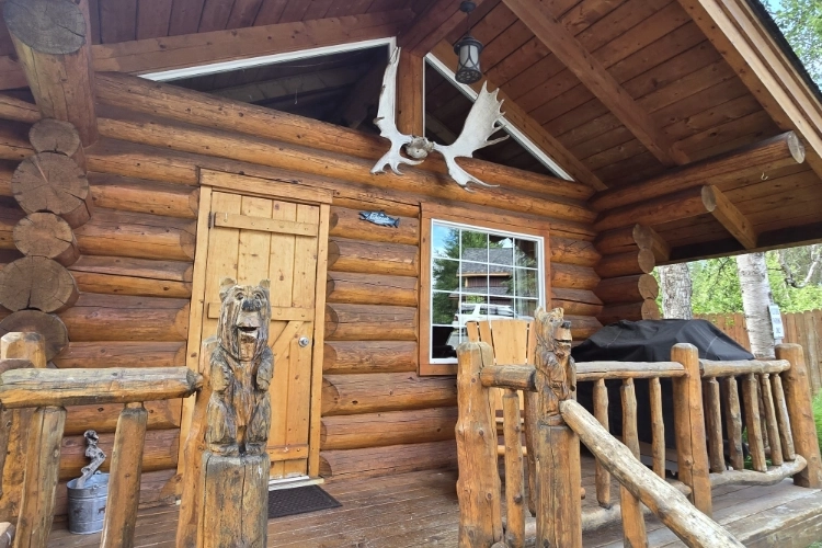 Chinook Cabin Chinook Cabin